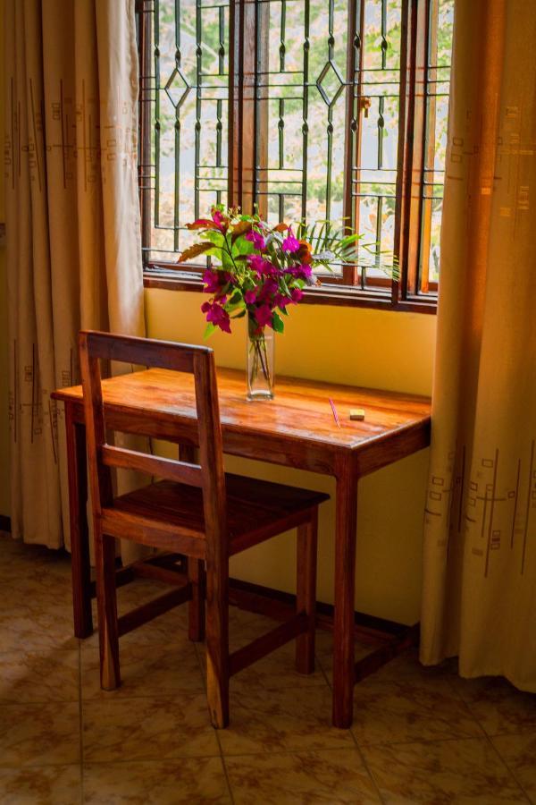 Mikoko Beach & Cottages Bagamoyo Luaran gambar