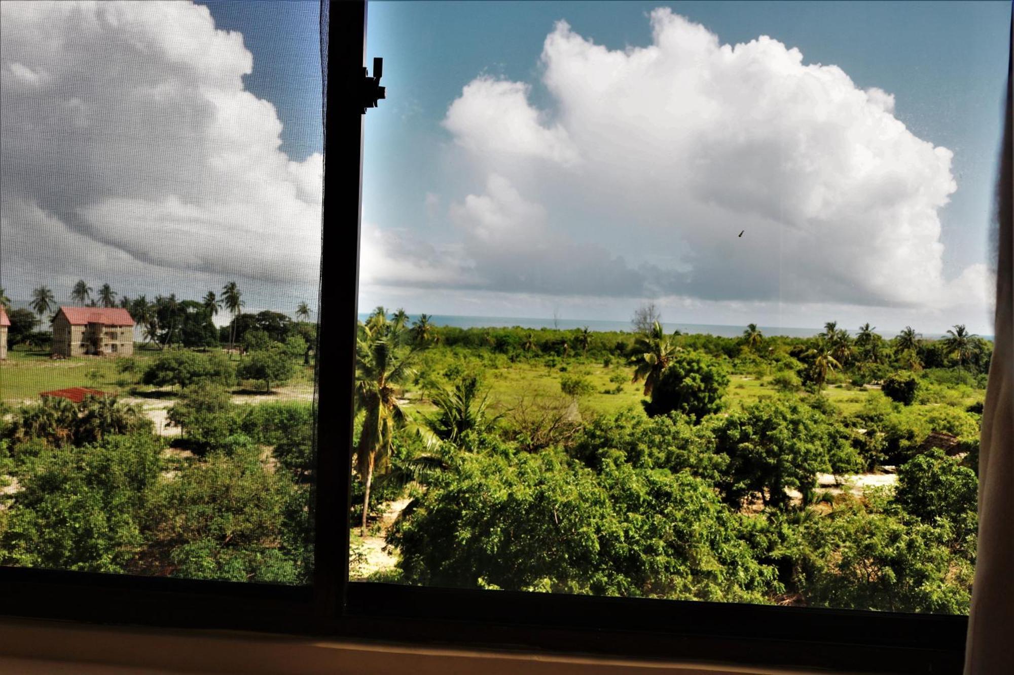 Mikoko Beach & Cottages Bagamoyo Luaran gambar