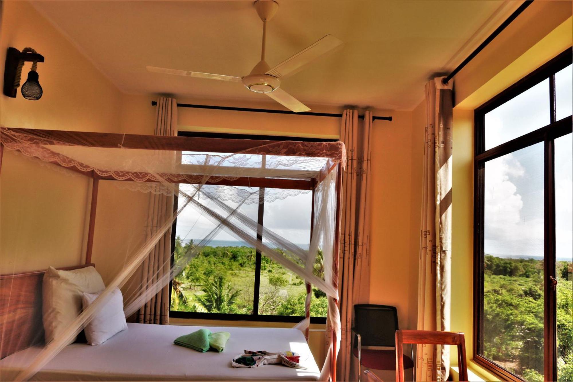 Mikoko Beach & Cottages Bagamoyo Luaran gambar